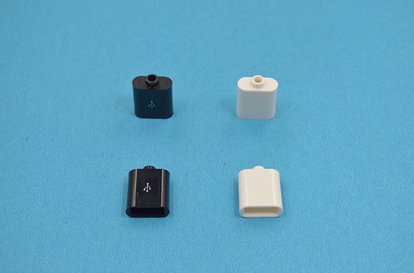 A common elliptical tail small hole
