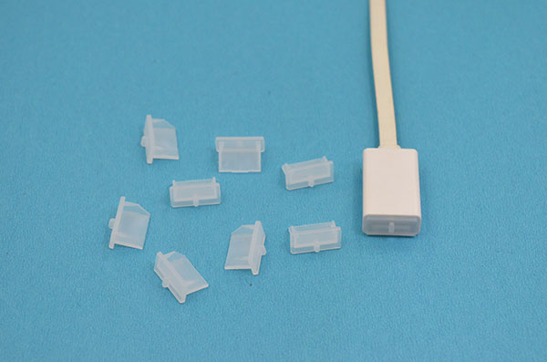 USB A dustproof plug